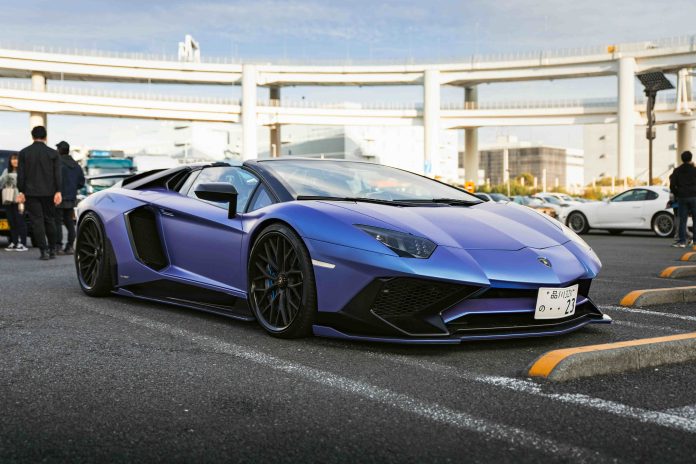 Rental Luxury Cars Near Me: The Ideal Choice During Relocation and Moving